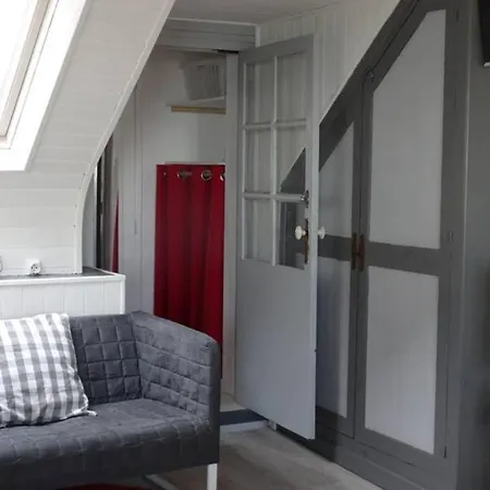 Vue Exceptionnelle Dans Bourg Authentique 아파트